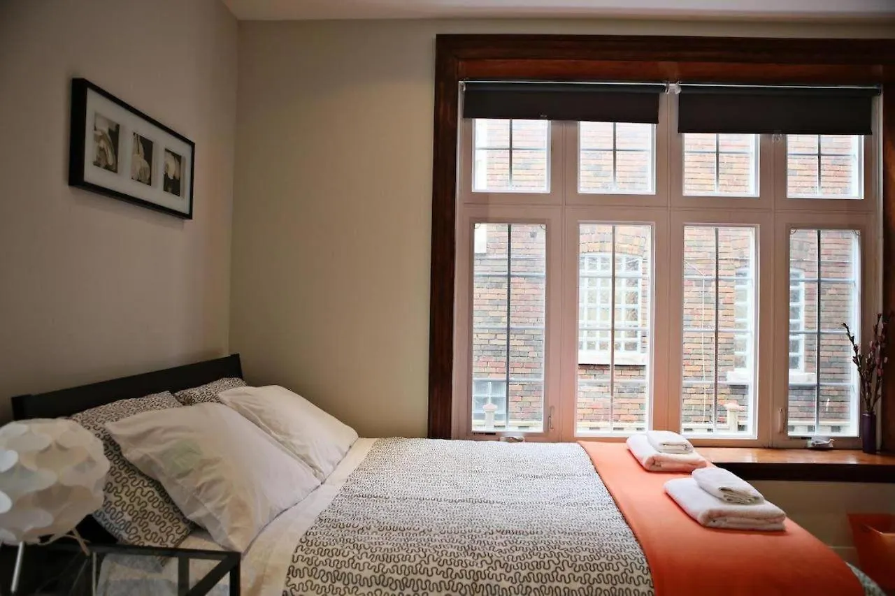 The Parkway Garden Guesthouse Toronto 0*,  Canada