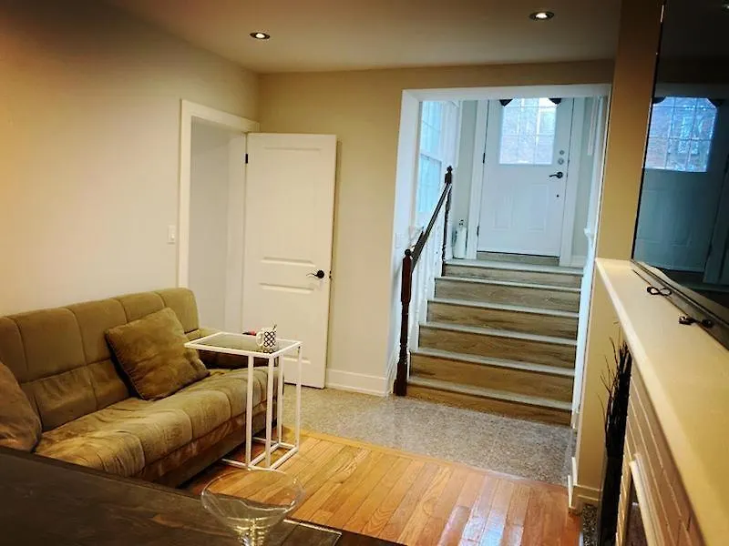 The Parkway Garden Guesthouse Toronto Guest house